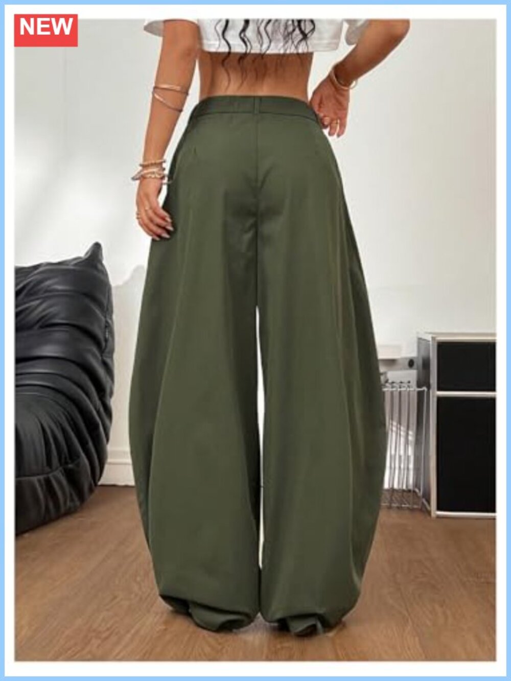 GORGLITTER Women's Barrel Pleated Oversized Wide Leg Cargo Pants - Picture 2 of 5